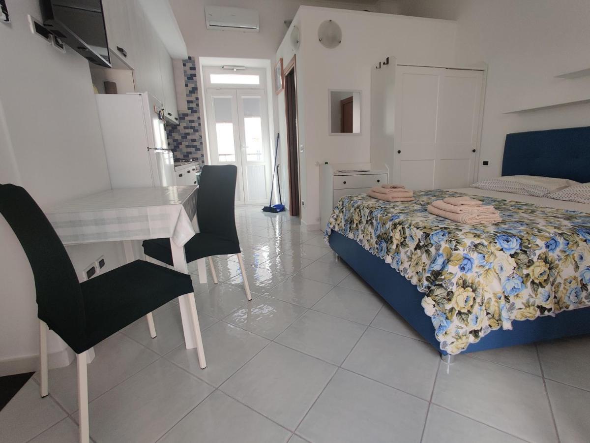 Casa Vacanze Da Serena Lacco Ameno  ภายนอก รูปภาพ