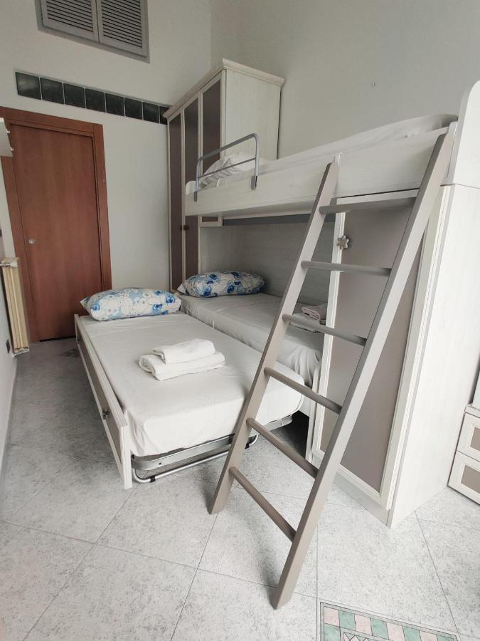 Casa Vacanze Da Serena Lacco Ameno  ภายนอก รูปภาพ